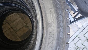 Pneu Michelin agilis 215 60 17 c - 2