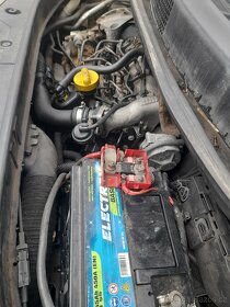 Renault scenic 1,9 dci 88 kw - 2