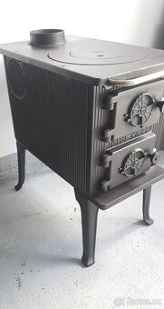 Litinová kamna Jotul F 440 černý lak - 2