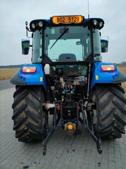 Traktor New Holland T4.75 Powerstar - 2