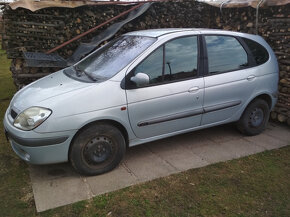 Renault Scénic 1.6 16 V - 79 kW - 2