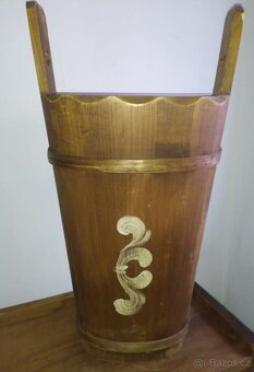 Staré dřevěné vědro - 2