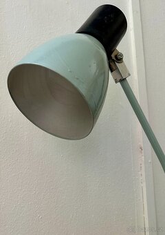 Stará industriální lampa k přišroubování ke stolu FUNKČNÍ - 2