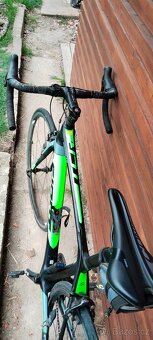 Prodej silniční kolo Giant advanced - 2