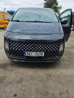 Hyundai Staria - 2