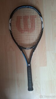 Prodám tenisovou raketu Wilson surge open 103 s obalem - 2