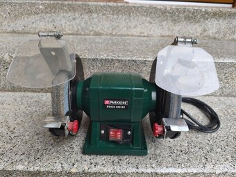 Prodám Stolní Dvoukotoučová bruska Parkside PDOS 200 W. 2 br - 2