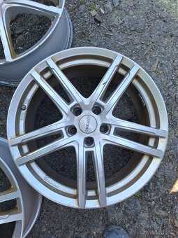 Alu Dezent 5x112 8Jx19 ET44 - 2
