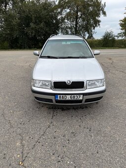 Škoda Octavia 1.6 mpi tour - 2