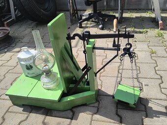 Váha, keramická nádoba, petrolejka - 2