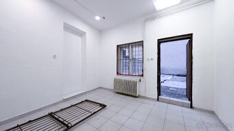 Pronájem kanceláře se zahrádkou / Ivančice - 2