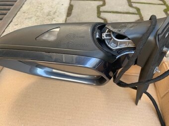 Zpětné zrcátko pravé EL sklopné Octavia II facelift - 2