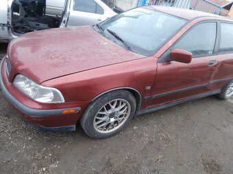 Volvo V40,96-2004 - 2