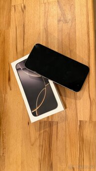 Prodám Apple iPhone 16 Pro Max 256GB Natural Titanium - 2