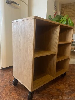 Komoda na kolečkách - 2