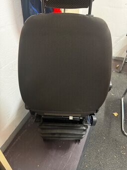 Fiat Ducato - odpružena sedačka řidiče - 2