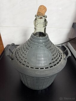 Demižony 15,10,5ltr - 2