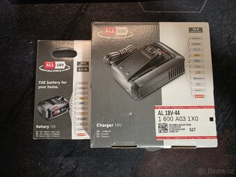 Sada Bosch baterie + nabíječka - 2