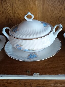 Porcelánový servis - 2
