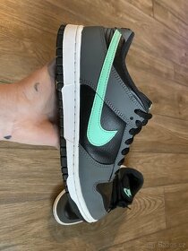 Nike Dunk Low Retro Green Glow - 2