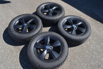 Š.Karoq,S.Ateca – NOVÉ Alu + letní 215/60R16 Bridgestone - 2