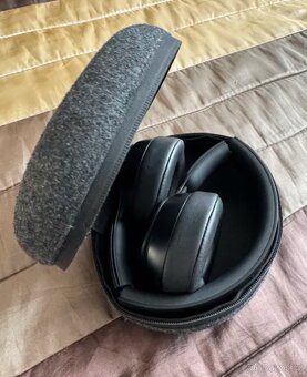 Nabízím k prodeji sluchátka Beats Solo Pro s ANC - 2