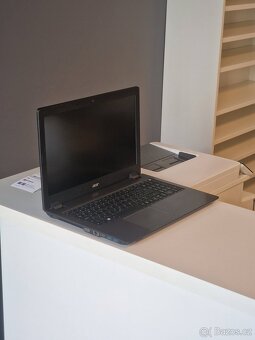 Acer Aspire V3 575 - 2