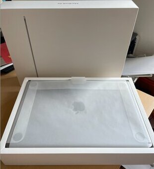 Macbook Air 15.3" (2023) - M2/8GB/256GB/97% BATERIE + ZÁRUK - 2