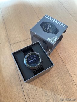 Garmin Enduro Solar Carbon - 2
