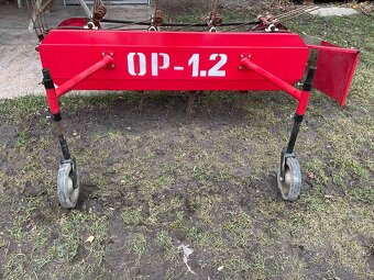 Prodám obraceč sena OP-1.2 na MF-70 - 2