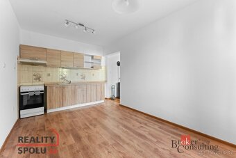 Pronájem, byty/2+1, 62.8 m2, Rodov 45, 50303 Smiřice, Hradec - 2