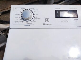 Prodám vrchni dig.pračku zn.Electrolux-6kg----DOVEZU--BRNO-- - 2