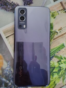 VIVO Y72 5G - 2