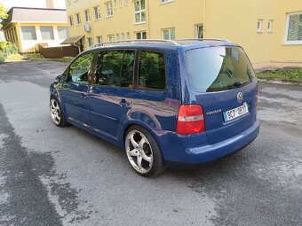 VW Touran 1T1 - 2