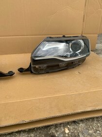 SVeTLA XENONY LED PRAVy LEVY SKODA RAPID Lift - 2