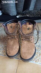 nové boty originál Wrangler velikost 37 - 2