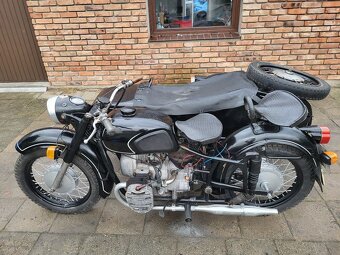 Ural,Dněpr Mt 12 s náhonem side 82 rok - 2