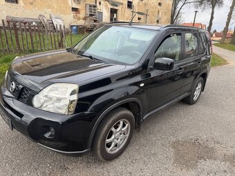 Prodám Nissan X-Trail 4x4 2,0 nafta 110 KW rv 2010 - 2