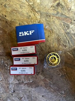 Ložiska motoru Jawa/čz SKF 6201 - 2