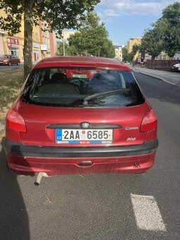 Peugeot 206 benzín nová STK - 2