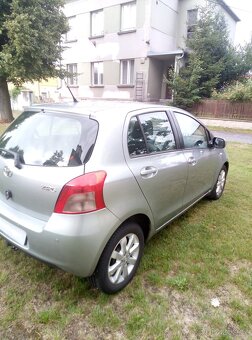 Toyota Yaris 1.3 VVTi 64kw rok 2008 Team edition - 2