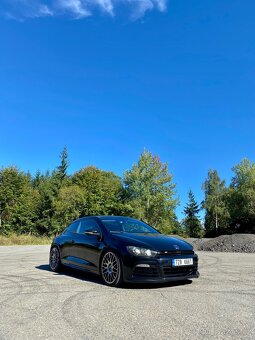 Volkswagen Scirocco R 2.0 TSI DSG - 2