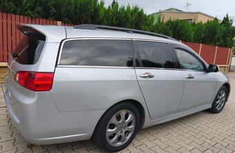 Honda Accord 2.2i-CDTi 103kW Executive - 2