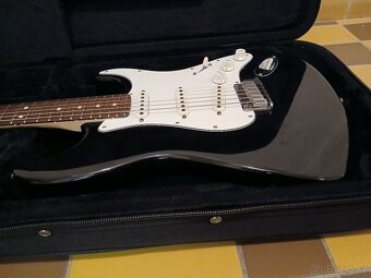 1992 Fender Stratocaster USA - 2