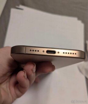 Prodám IPhone 16 Pro max - 2