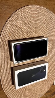 Prodám modrý iPhone 13mini 128GB - 2