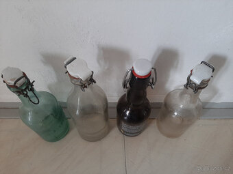 Lahve (sklenice) s patentním uzávěrem (retro až na jednu) - 2