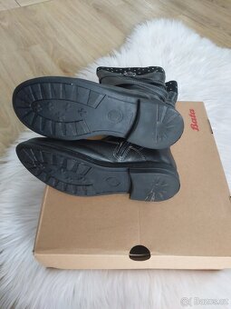 Dívčí kožené kozačky Baťa vel. 36 - 2