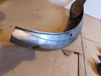 Zadní blatník Jawa 350/634 konopnice - 2