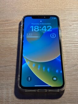 iPhone X 64GB - 2